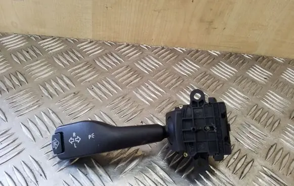 BMW 3 E46 Indicator stalk 8363668M
