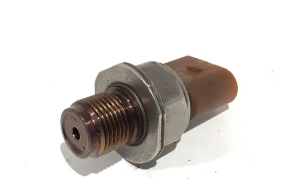 Seat Exeo (3R) Fuel pressure sensor 03L906051