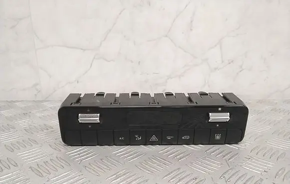 Mercedes-Benz Sprinter W907 W910 Air conditioner control unit module A9079055106