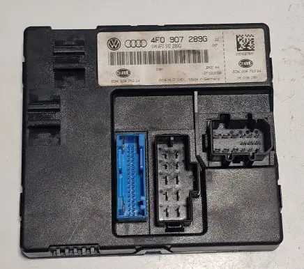 Audi A6 S6 C6 4F Light module LCM 4F0907289G 5DK00876224 4F0910289G