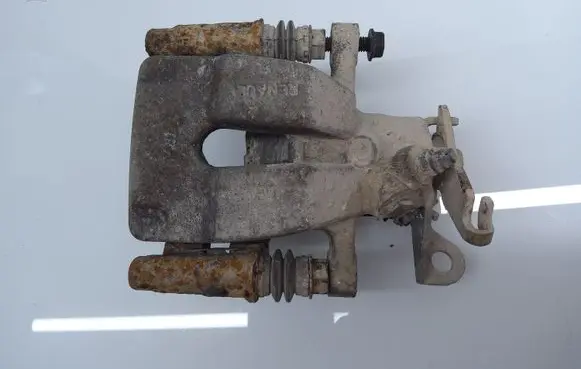 Renault Megane II Rear brake caliper
