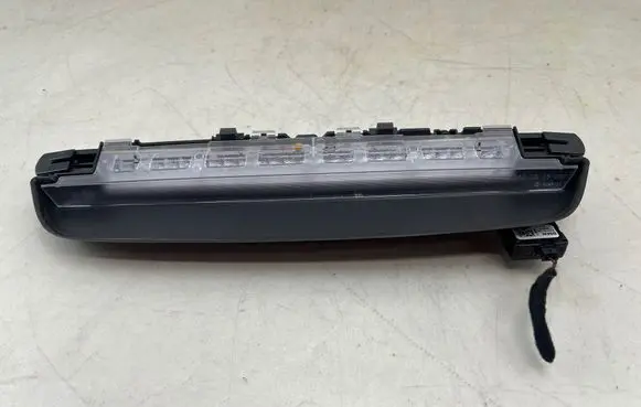 BMW 5 G30 G31 Third/center stoplight 7360527