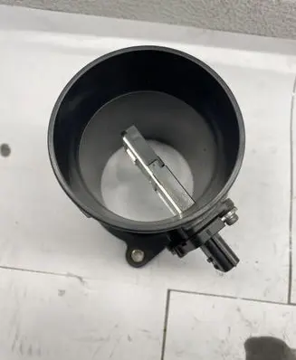 Nissan X-Trail T30 Mass air flow meter 22680CA00