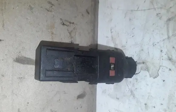 Hyundai Sonata Other switches/knobs/shifts MG633118