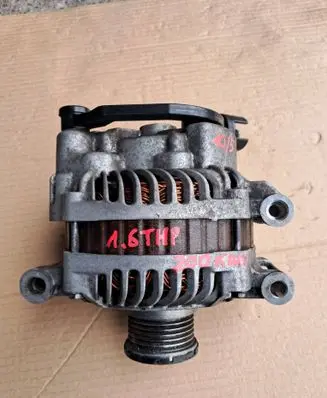 Peugeot RCZ Generator/alternator V757692180