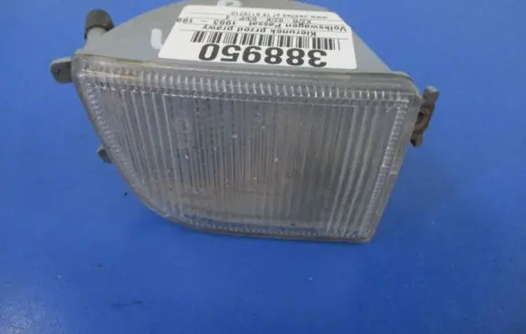 Volkswagen PASSAT B4 Front indicator light