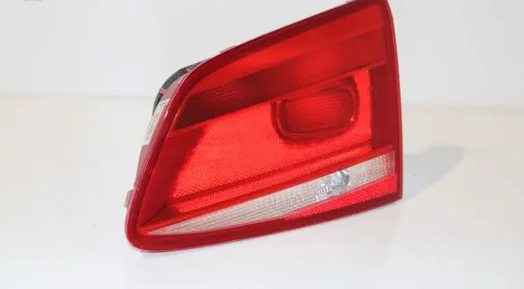 Volkswagen PASSAT B7 Tailgate rear/tail lights 3AF945094Q