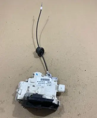Audi A4 S4 B7 8E 8H Front door lock 8E1837016AA 1500189