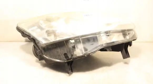Volkswagen Caddy Headlight/headlamp