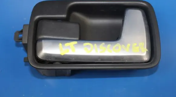 Land Rover Discovery 3 - LR3 Rear door interior handle trim 
