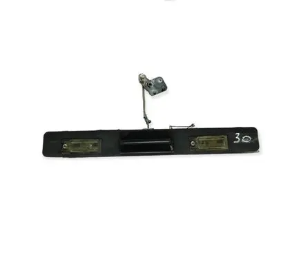 Volvo XC70 Trunk door license plate light bar 9203101