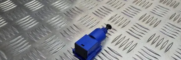 Audi A4 S4 B6 8E 8H Brake pedal sensor switch 22017B
