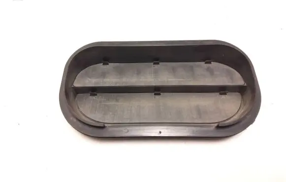 Volkswagen PASSAT B7 USA Quarter panel pressure vent 6R0819465A