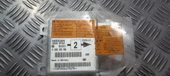 Nissan Terrano Airbag control unit/module 285568f200 0285001186
