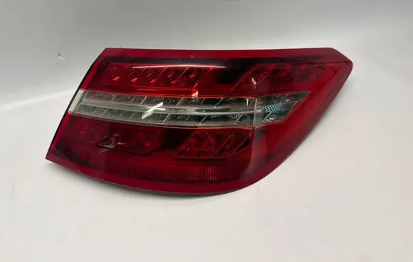 Mercedes-Benz E C207 W207 Rear/tail lights A2079060258