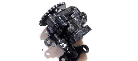 Ford Mondeo Mk III Oil pump 1s7q6600