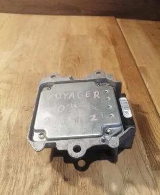 Chrysler Voyager Airbag control unit/module 04748604AA