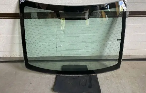 Volvo S60 Rear windscreen/windshield window 43R001582