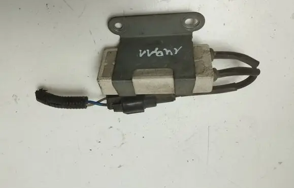 Toyota Urban Cruiser (XP110) Heater blower motor/fan resistor 246810570
