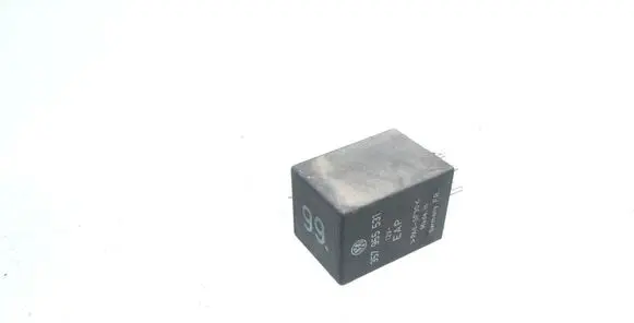 Volkswagen Transporter - Caravelle T4 Other relay 375955531