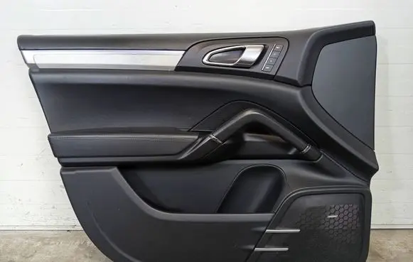 Porsche Cayenne (92A) Front door card panel trim 7P5867011