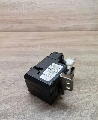 Toyota Corolla Verso AR10 Ignition lock 626399000 RI24KTY
