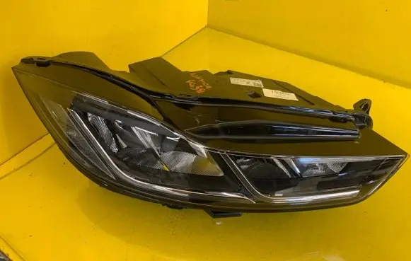 Jaguar I-Pace Headlight/headlamp M9D3-13W029-BB