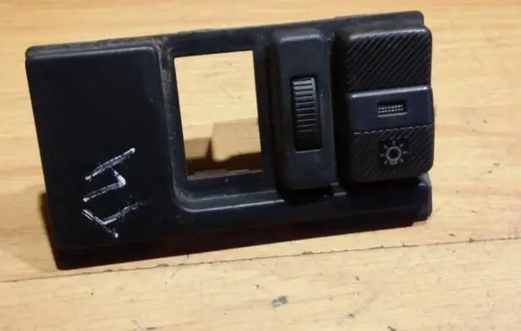 Volkswagen Transporter - Caravelle T4 Light switch 701858099