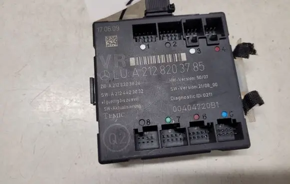 Mercedes-Benz C W204 Door control unit/module A2128203785 A2128203826 A2124423032