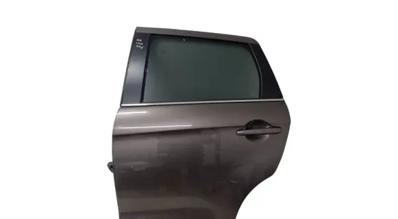 Mitsubishi ASX Rear door