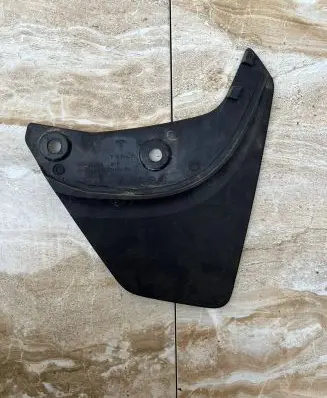 Tesla Model Y Front mudguard 162800600A