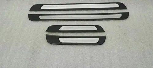 Audi A7 S7 4G Front door trim (molding) 4G8853374