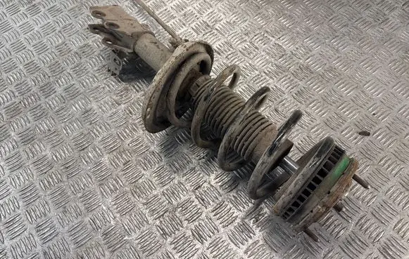 Peugeot 508 Front shock absorber/damper