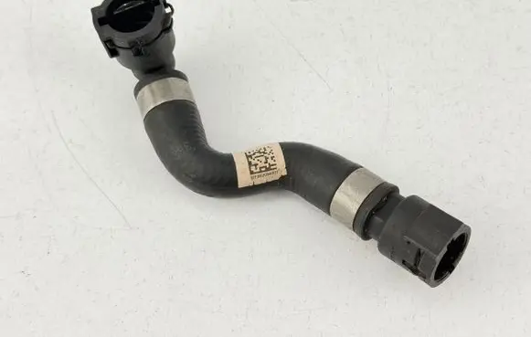 BMW 1 F20 F21 Engine coolant pipe/hose 8620944