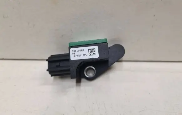Volkswagen PASSAT B7 Airbag deployment crash/impact sensor 5N0959351B 391229