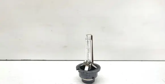 Land Rover Discovery 3 - LR3 Xenon bulb 
