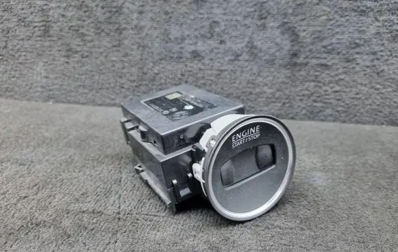 Volkswagen PASSAT B7 Ignition lock 3C0905843AA 3C0905219B