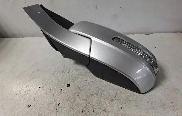 Suzuki Swift II Front door electric wing mirror