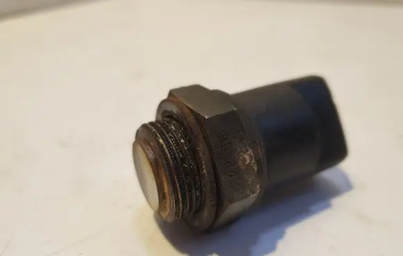 Audi A6 S6 C5 4B Sensor