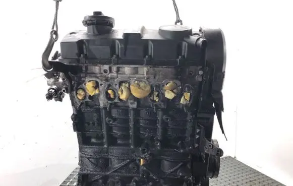 Volkswagen PASSAT B5 Engine ATJ