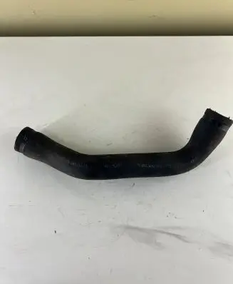 Volvo XC90 Engine coolant pipe/hose 08674873