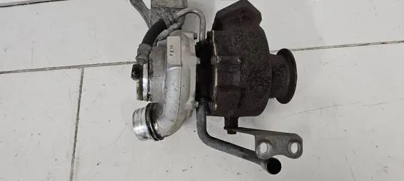 BMW 5 E60 E61 Turbo 4933500240 850689301A