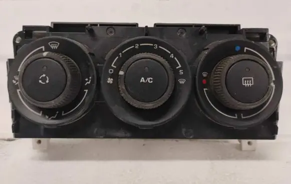 Peugeot 308 Climate control unit 69940002