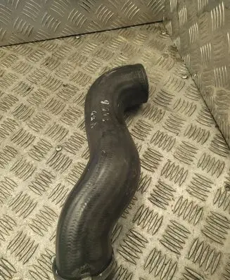 Volvo V70 Intercooler hose/pipe 31261365