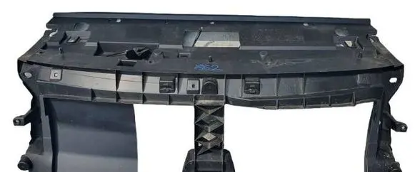 Renault Kangoo III Radiator support slam panel