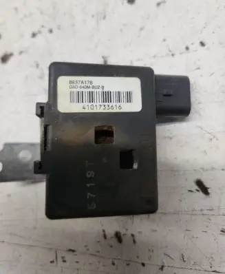 Mitsubishi Outlander Other control units/modules 8637A176