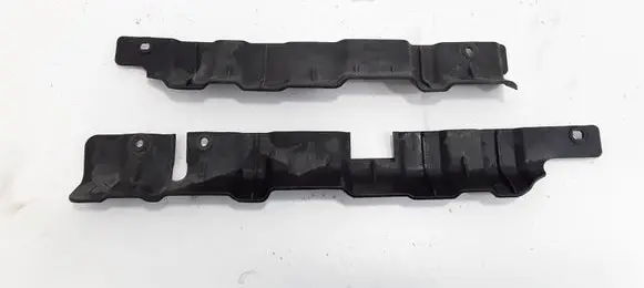 KIA Sorento Intercooler air guide/duct channel