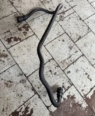 Peugeot 2008 II Engine coolant pipe/hose