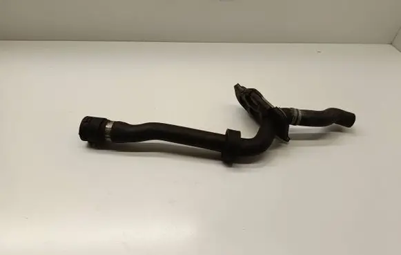 BMW 5 E60 E61 Engine coolant pipe/hose 6421691
