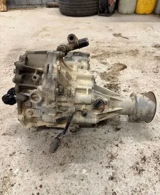 Nissan Terrano Gearbox transfer box case 